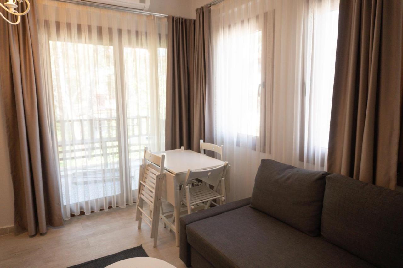 Alp Suites Lavanta Акьяка Экстерьер фото