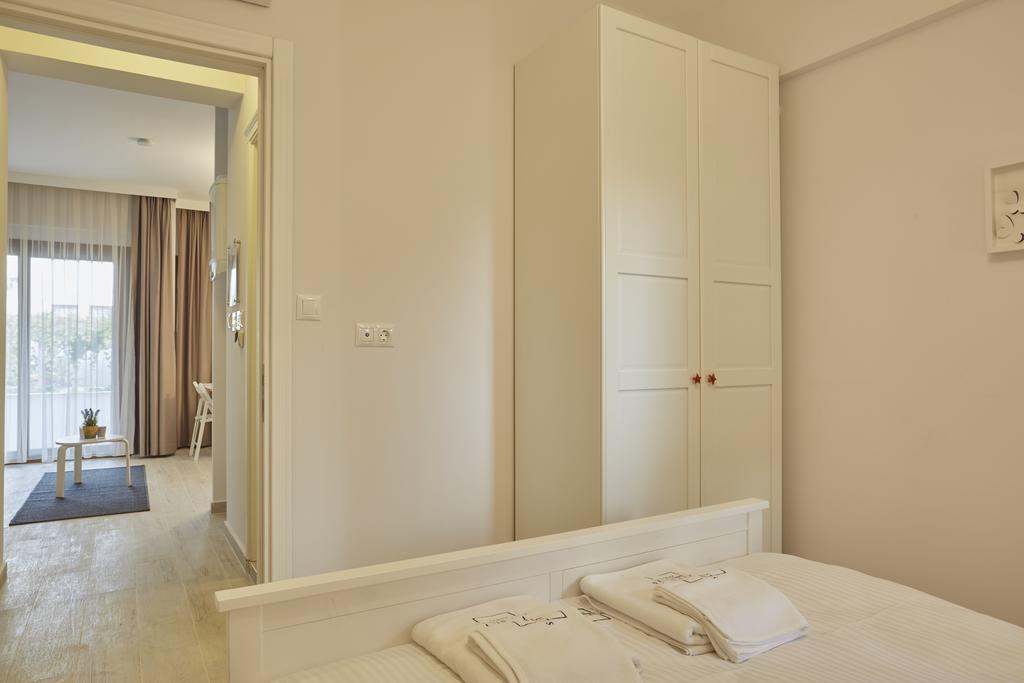 Alp Suites Lavanta Акьяка Экстерьер фото