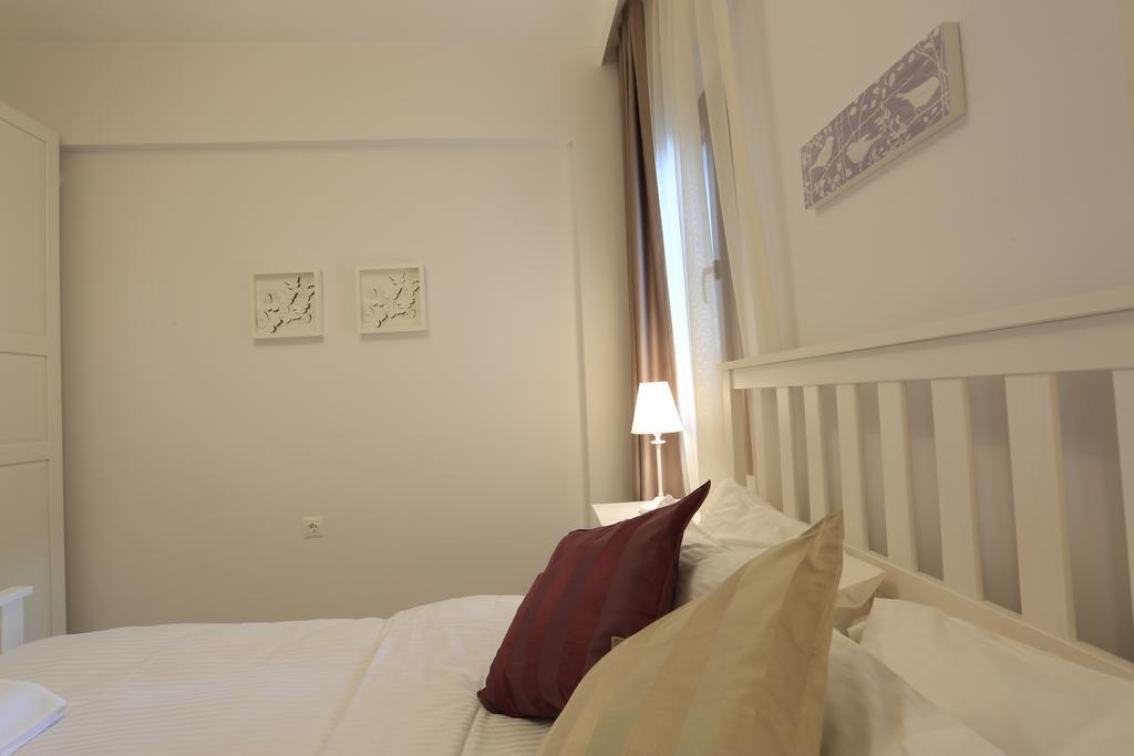 Alp Suites Lavanta Акьяка Экстерьер фото